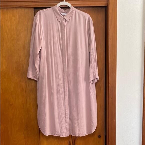 Uniqlo Pink Rayon Long Sleeve Hidden Button Down Shirt Dress 3/4 Sleeve Pockets - Picture 1 of 10